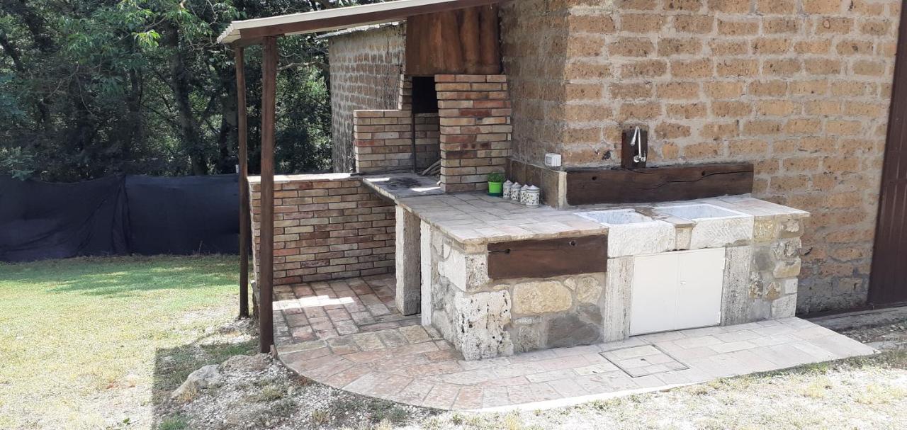 Casale Al Lago Con Piscina E Sauna Corbara  Exterior foto